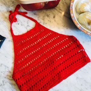 Superdown crochet cropped halter